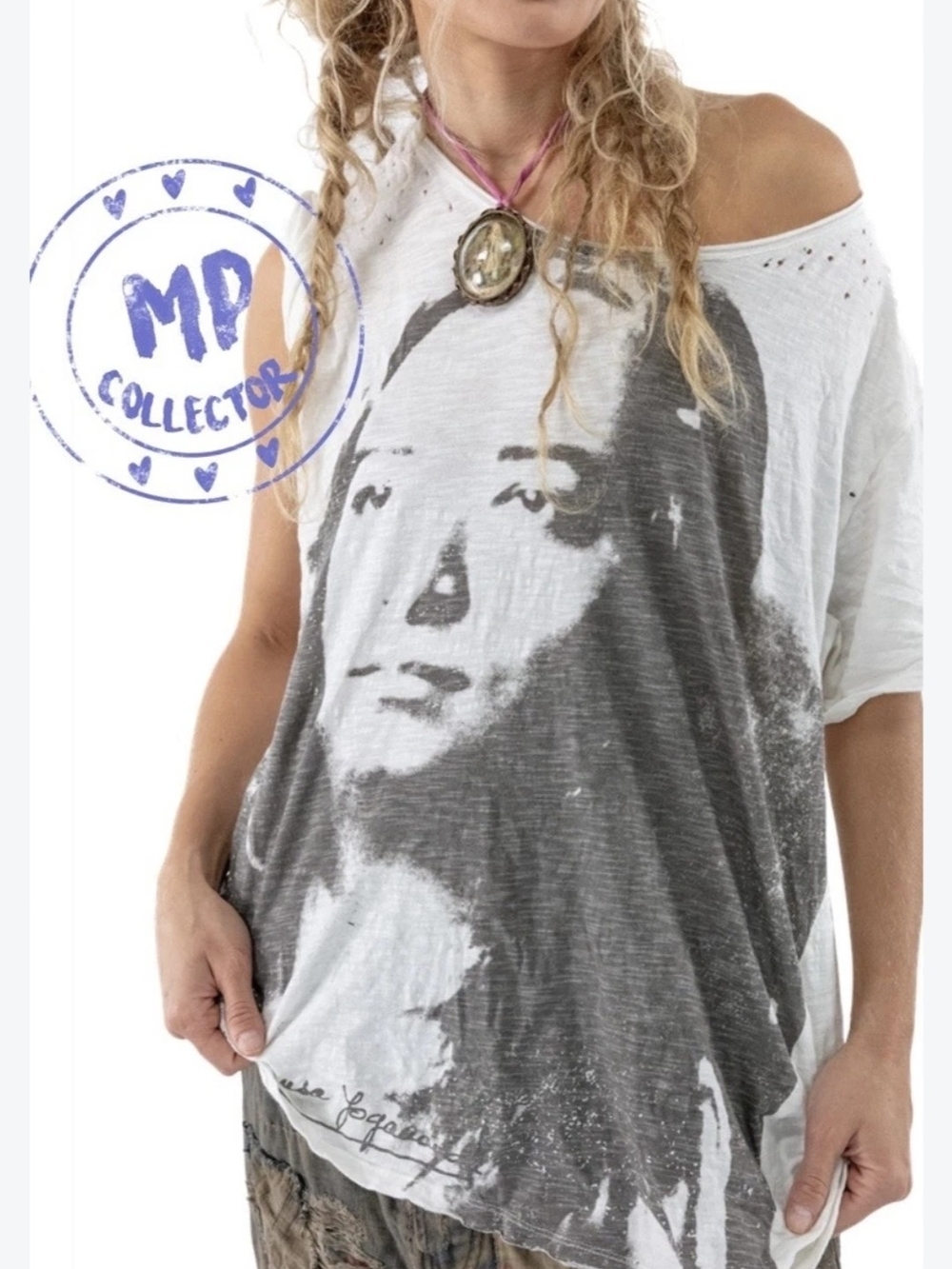 Magnolia Pearl Swami T-Shirt Graphic Tee in White & Gray